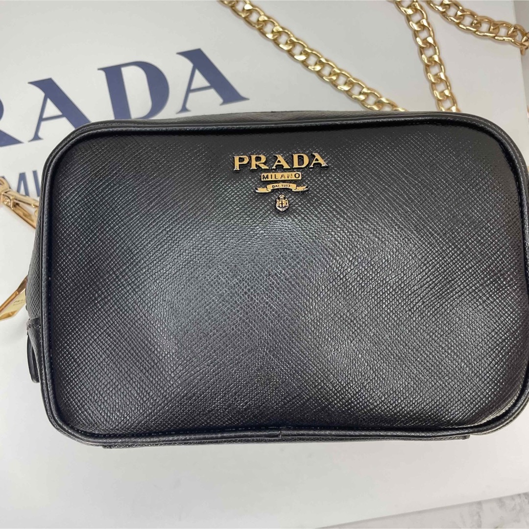 PRADA プラダ サフィアーノ ショルダーバック PRADA プラダ サフィアーノ ショルダーバック