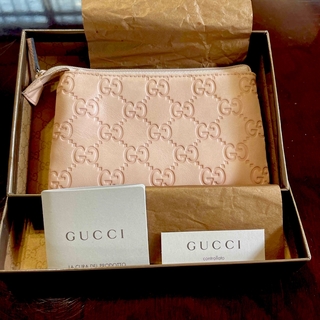 Gucci - 【美品✨】GUCCI グッチ 2つ折り財布 折り財布 GGマーモント 