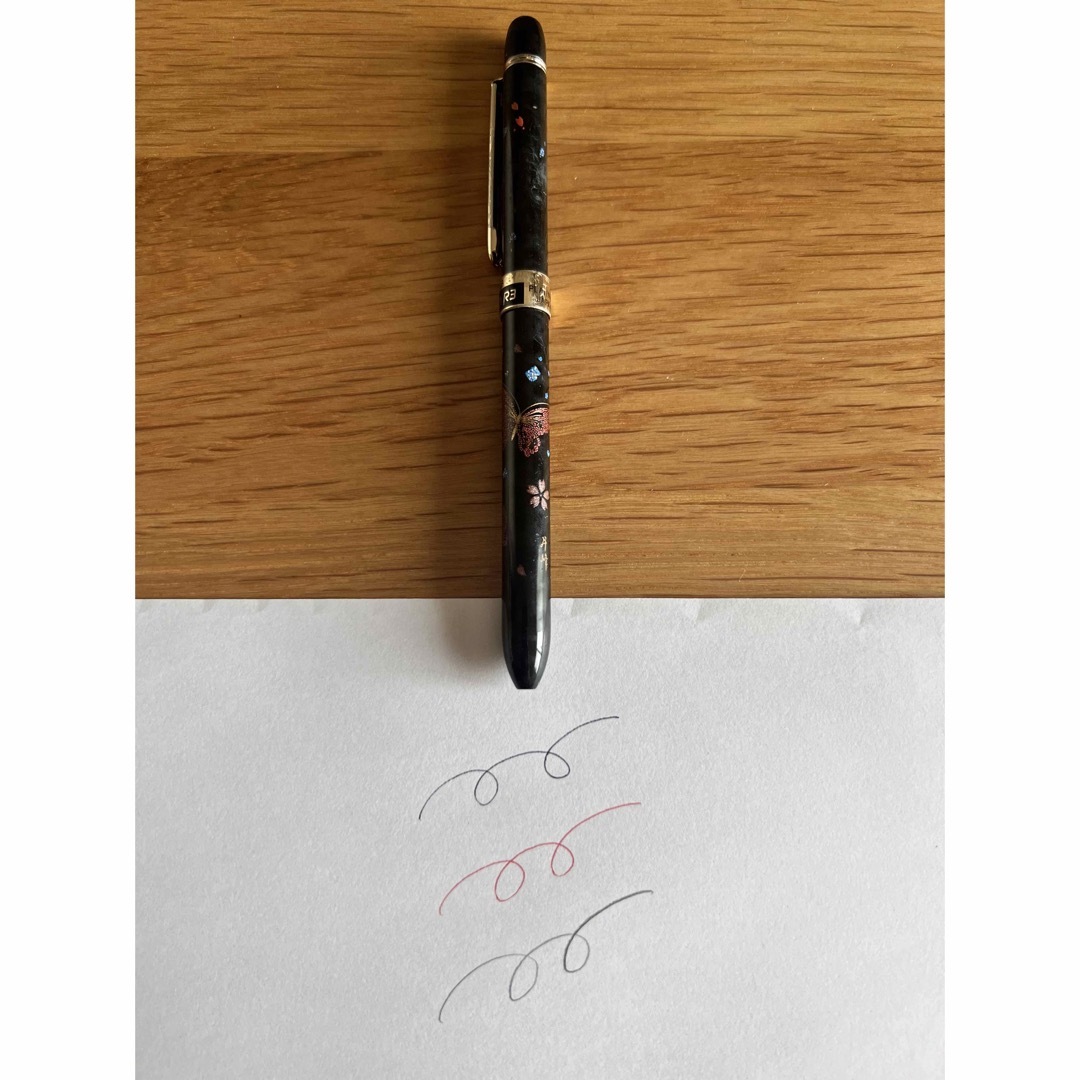 2色（赤黒）ボールペン シャープペン 月峰  インテリア/住まい/日用品の文房具(ペン/マーカー)の商品写真