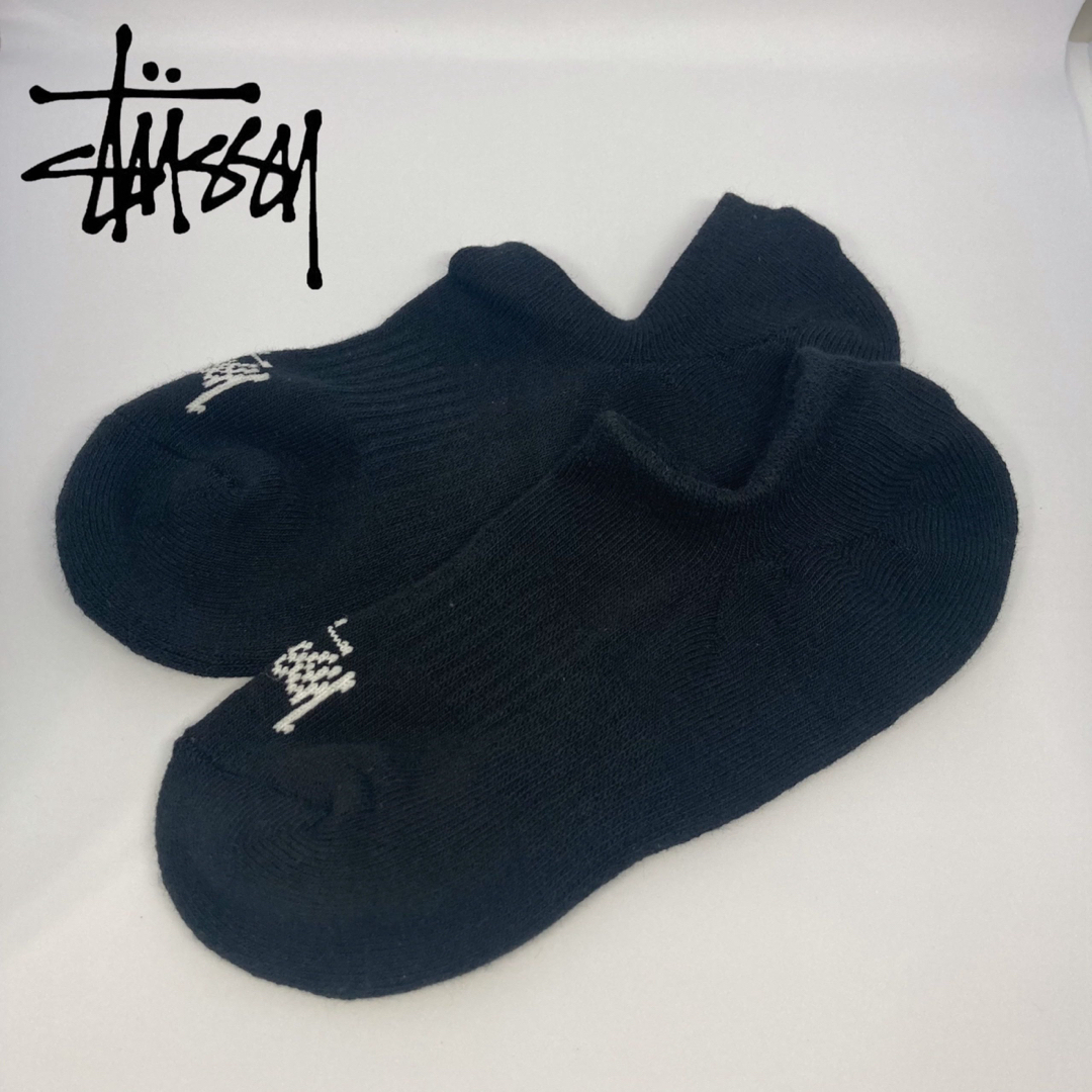 STUSSY(ステューシー)のStussy(ステューシー)ロゴソックス　男性用靴下　スニーカーソックス メンズのレッグウェア(ソックス)の商品写真