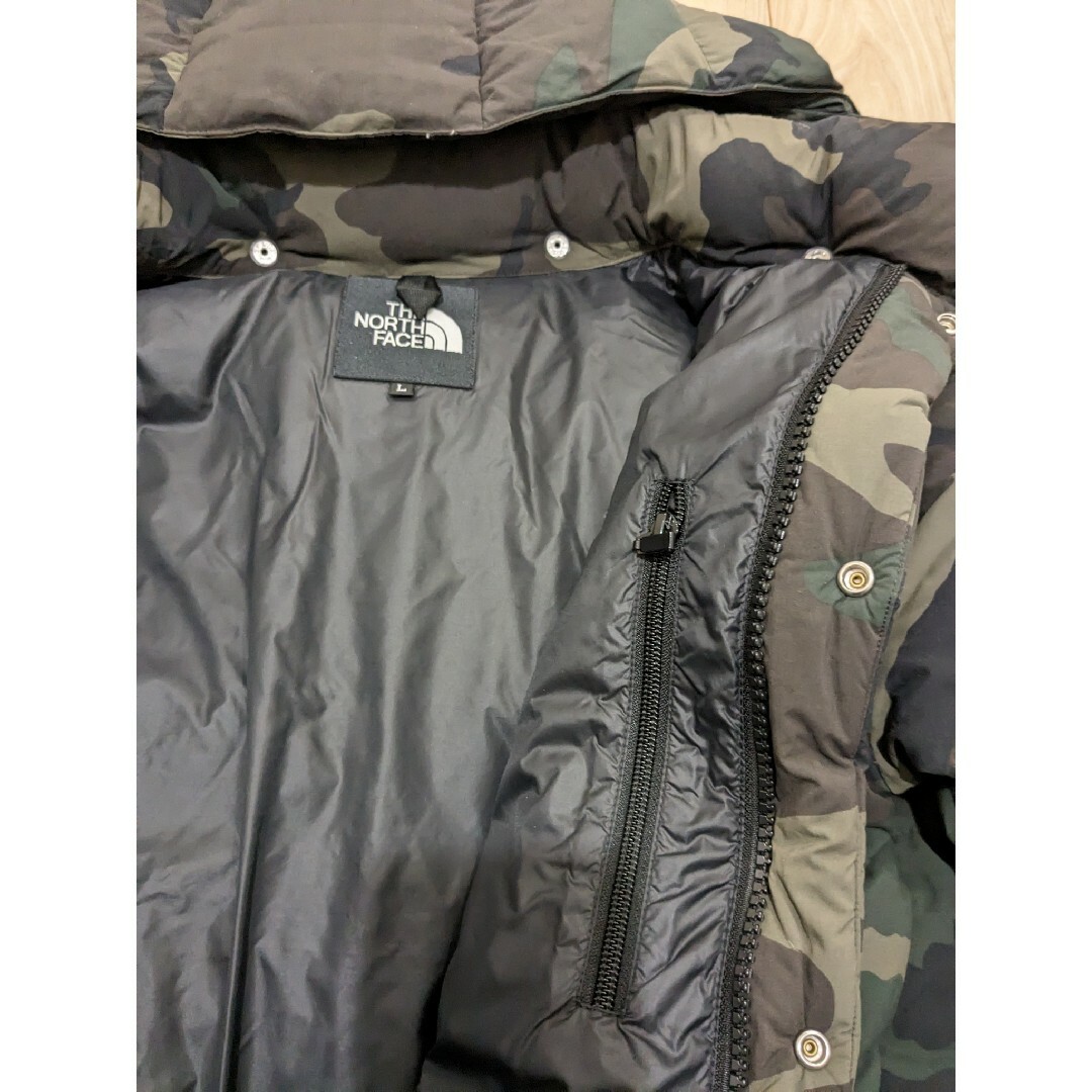 THE NORTH FACE(ザノースフェイス)のノースフェイス　キャンプシエラ　ショート　ND91421　ダウンジャケット　迷彩 メンズのジャケット/アウター(ダウンジャケット)の商品写真