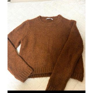 ザラ(ZARA)のZARA  クルーネック　ニットトップス　ブラウン　茶色(ニット/セーター)