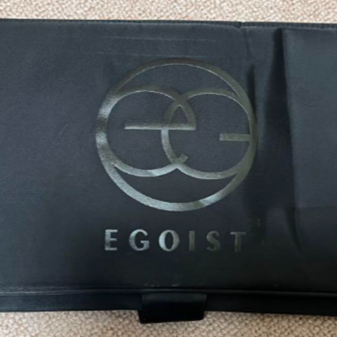 EGOIST(エゴイスト)のエゴイスト　ポーチ レディースのファッション小物(ポーチ)の商品写真