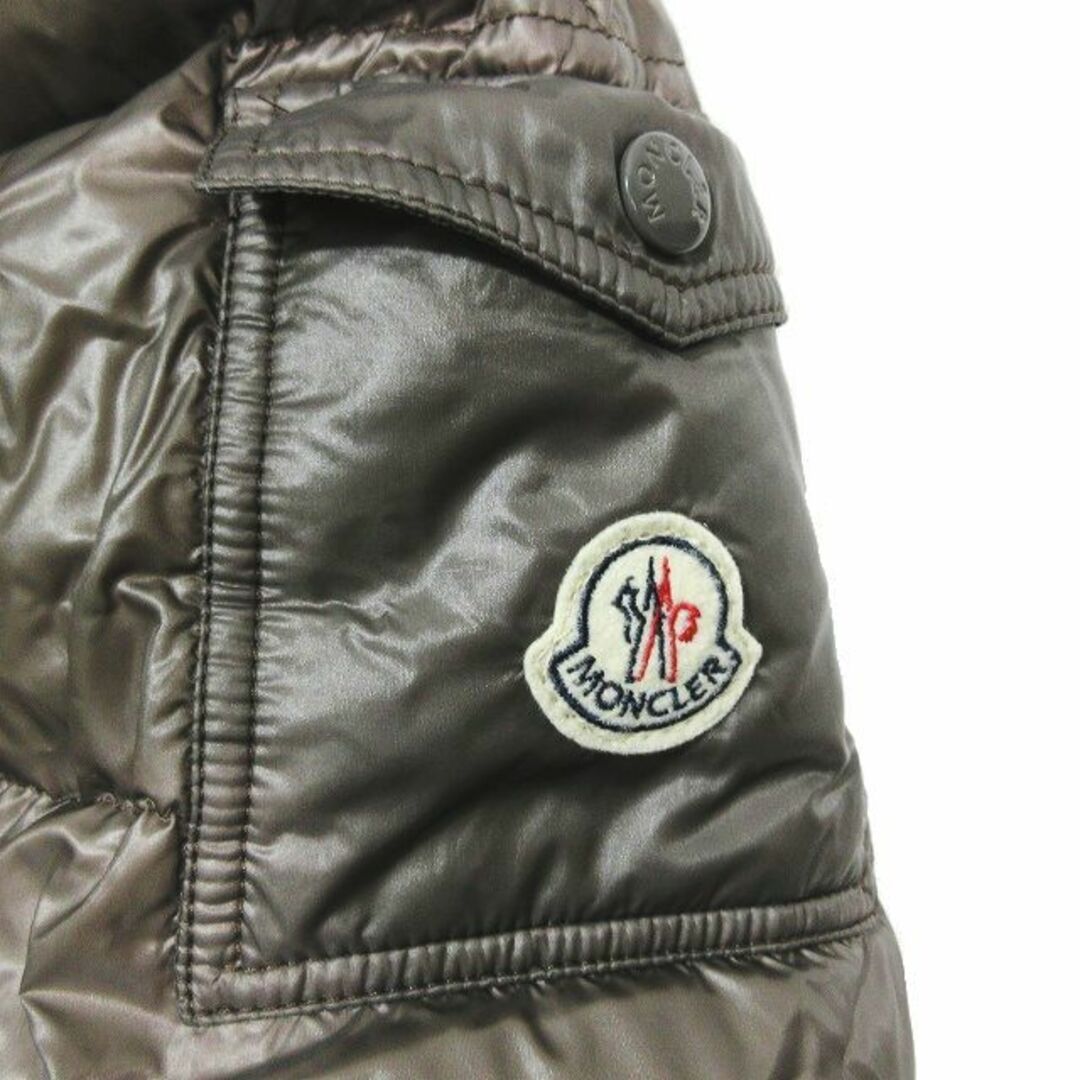 MONCLER(モンクレール)のモンクレール MONCLER ダウンジャケット ブルゾン ナイロン ワッペン  メンズのジャケット/アウター(ダウンジャケット)の商品写真