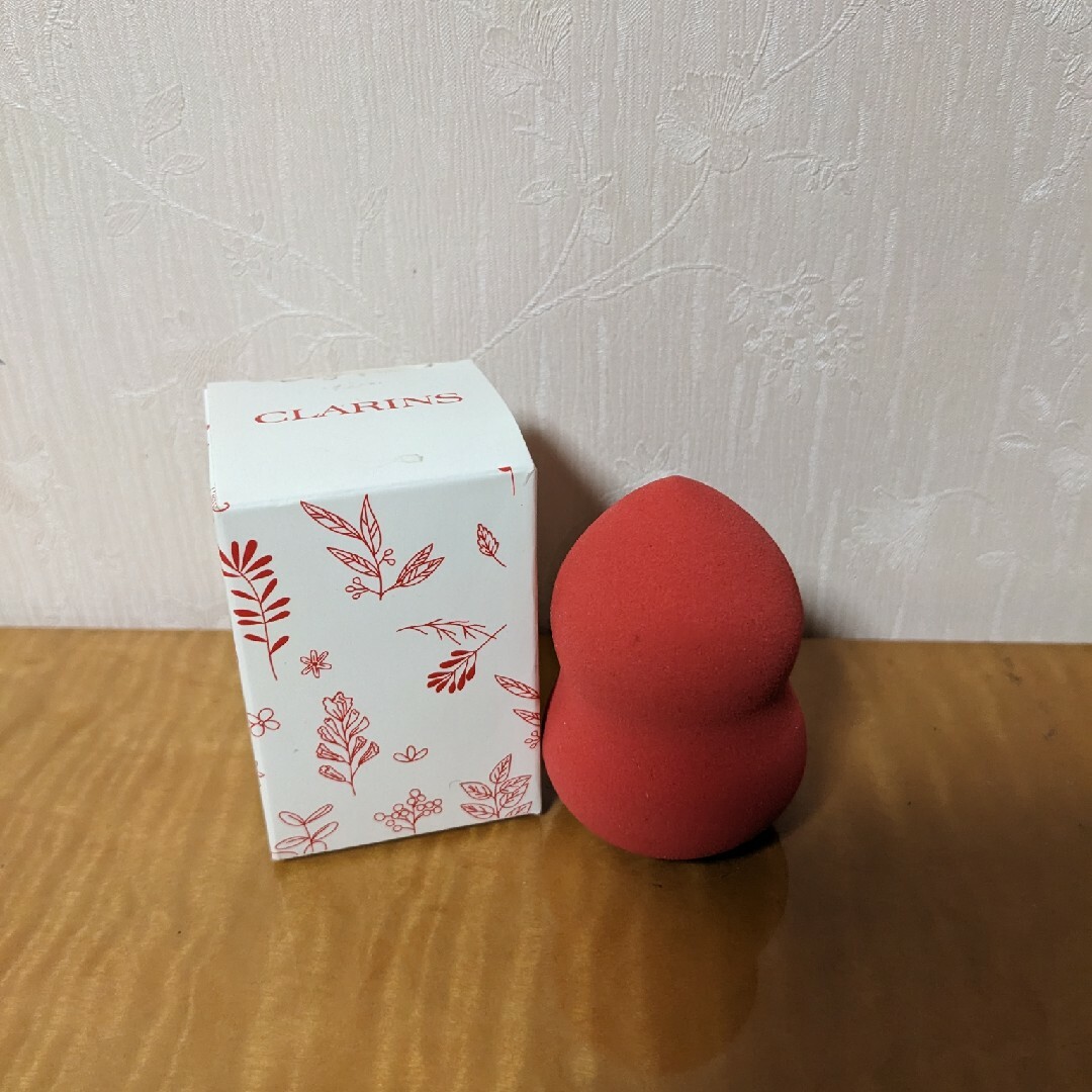 CLARINS(クラランス)のクラランス　ブレンダー コスメ/美容のメイク道具/ケアグッズ(パフ・スポンジ)の商品写真