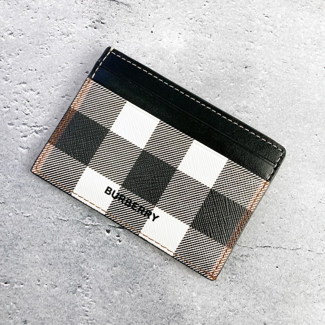 BURBERRY(バーバリー)の定価¥36,300 BURBERRY バーバリー チェック＆レザー カードケース メンズのファッション小物(名刺入れ/定期入れ)の商品写真