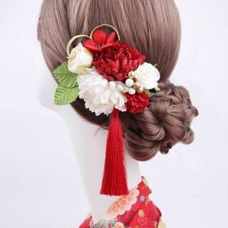 新品●赤系　和風髪飾り　着物用　造花　タッセル　ヘアクリップ　ヘアアクセサリー(和服/着物)