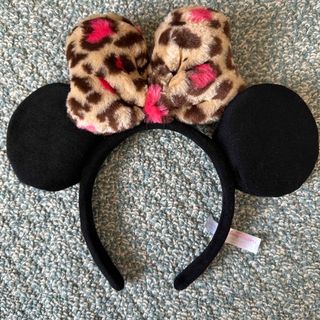 ディズニー(Disney)の🐈‍⬛様　ディズニーカチューシャ　(カチューシャ)