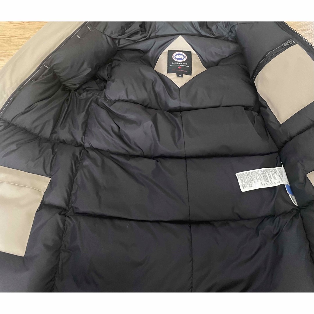 CANADA GOOSE(カナダグース)の美品 カナダグース ジャスパー タン Sサイズ メンズのジャケット/アウター(ダウンジャケット)の商品写真