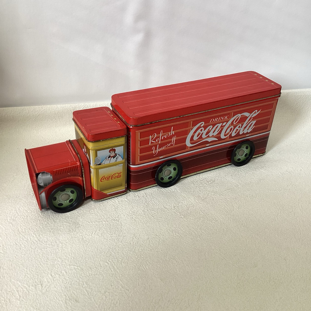 コカ・コーラ(コカコーラ)の⭐︎レア⭐︎Coca Cola (コカコーラ) ブリキトレーラー  インテリア/住まい/日用品のインテリア小物(その他)の商品写真