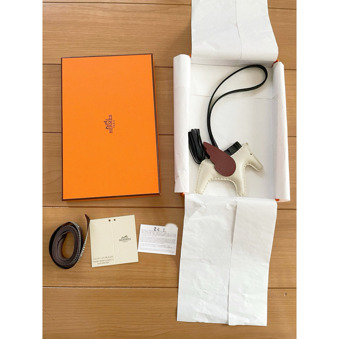 Hermes(エルメス)の限定セール【新品·未使用品】エルメス　ロデオ PM チャーム  レディースのアクセサリー(チャーム)の商品写真