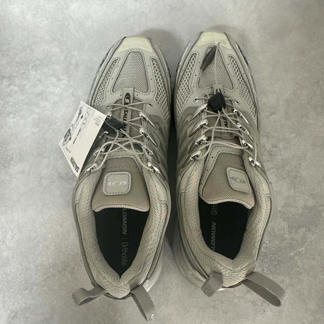 SALOMON(サロモン)のSalomon サロモン ACS PRO スニーカー シルバー 26.5センチ メンズの靴/シューズ(スニーカー)の商品写真