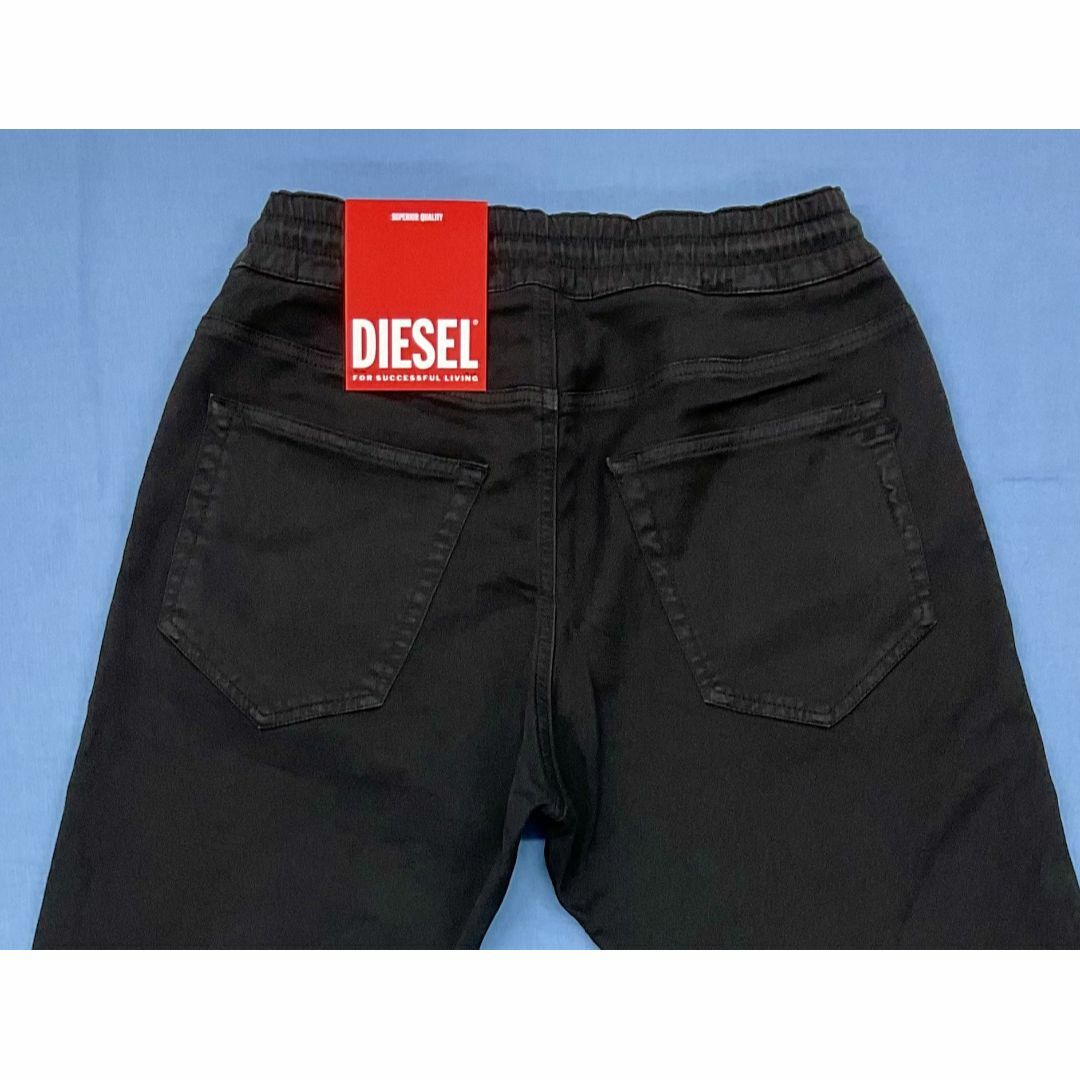 ディーゼル ジョグ ジーンズ 2424 サイズ38 新品 タグ付 D-AMAGE ディーゼル ジョグ ジーンズ 2424 サイズ38 新品 タグ付 D-AMAGE