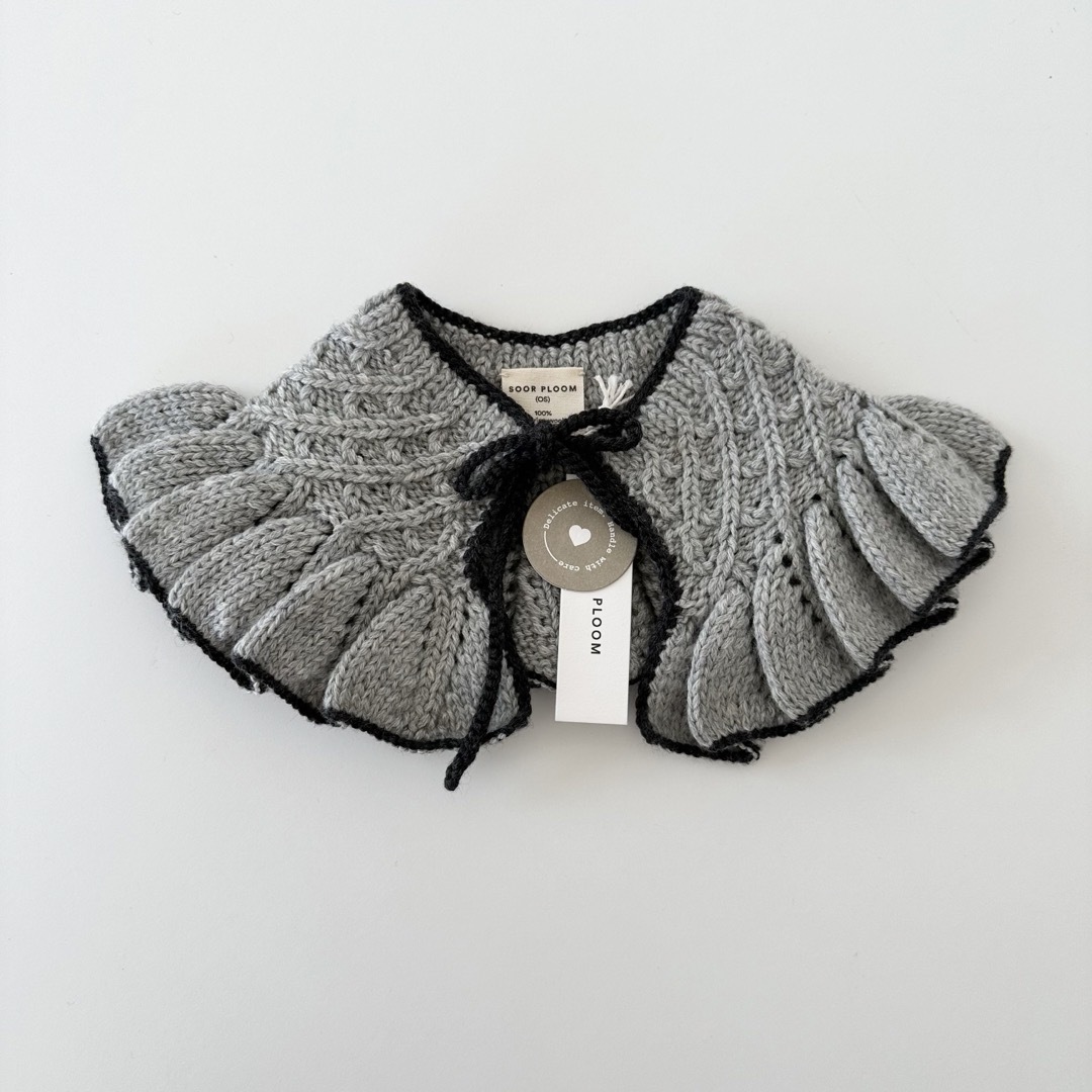 SOOR PLOOM(ソーアプルーム)のSoor ploom Frill Collar, Ash キッズ/ベビー/マタニティのこども用ファッション小物(その他)の商品写真