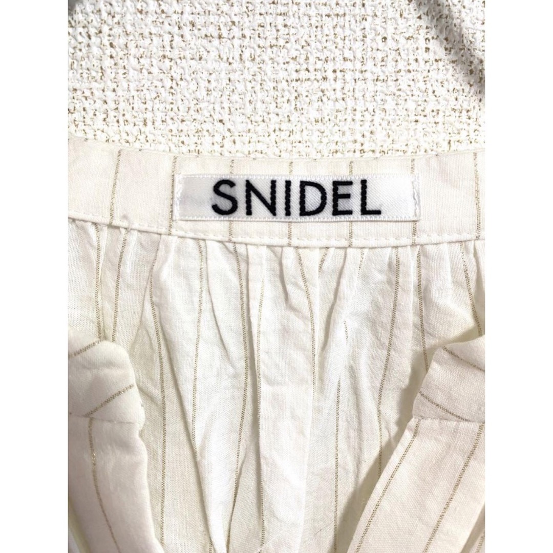 SNIDEL(スナイデル)のスナイデル SNIDEL シャーリングシャツワンピース （オフホワイト レディースのワンピース(ロングワンピース/マキシワンピース)の商品写真