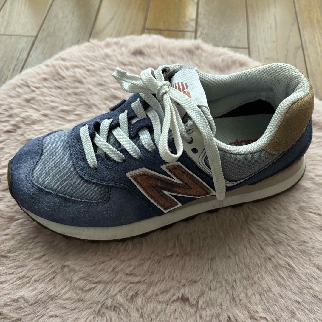 New Balance(ニューバランス)の［値下げ］［送料無料］New Balance キッズスニーカー　22cm キッズ/ベビー/マタニティのキッズ靴/シューズ(15cm~)(スニーカー)の商品写真