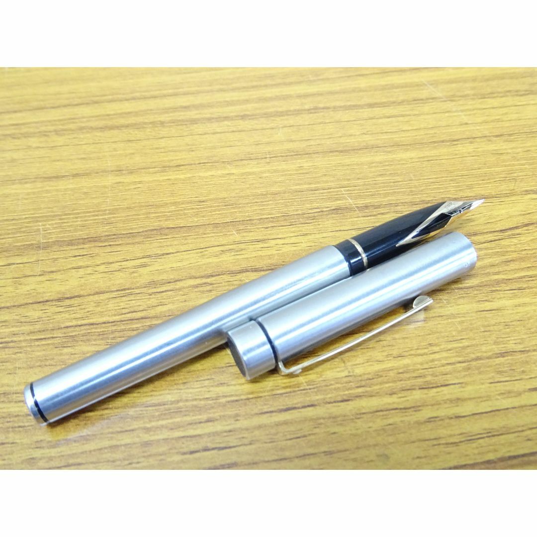 SHEAFFER(シェーファー)のK横005/ SHEAFFER 万年筆 585 14K ペン先 刻印 USA インテリア/住まい/日用品の文房具(ペン/マーカー)の商品写真