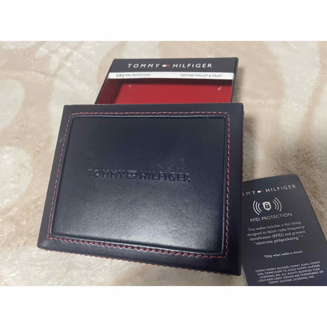 TOMMY HILFIGER(トミーヒルフィガー)のTOMMY HILFIGER 空き箱 メンズのファッション小物(折り財布)の商品写真