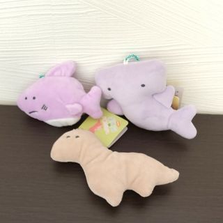 ぬいぐるみ マスコット つぶらな瞳シリーズ 恐竜 サメ 魚 3点セット(ぬいぐるみ)