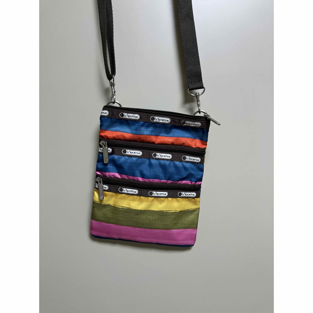 LeSportsac(レスポートサック)のレスポートサック 3zip クロスボディバッグ レディースのバッグ(ショルダーバッグ)の商品写真
