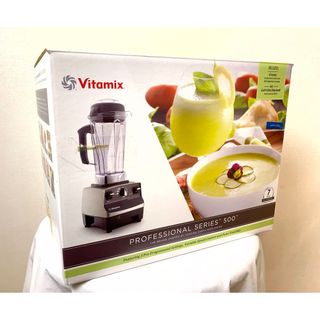 バイタミックス(Vitamix)の【美品】Vitamix VM0111A ミキサー　ジューサー　レシピ本付き(ジューサー/ミキサー)