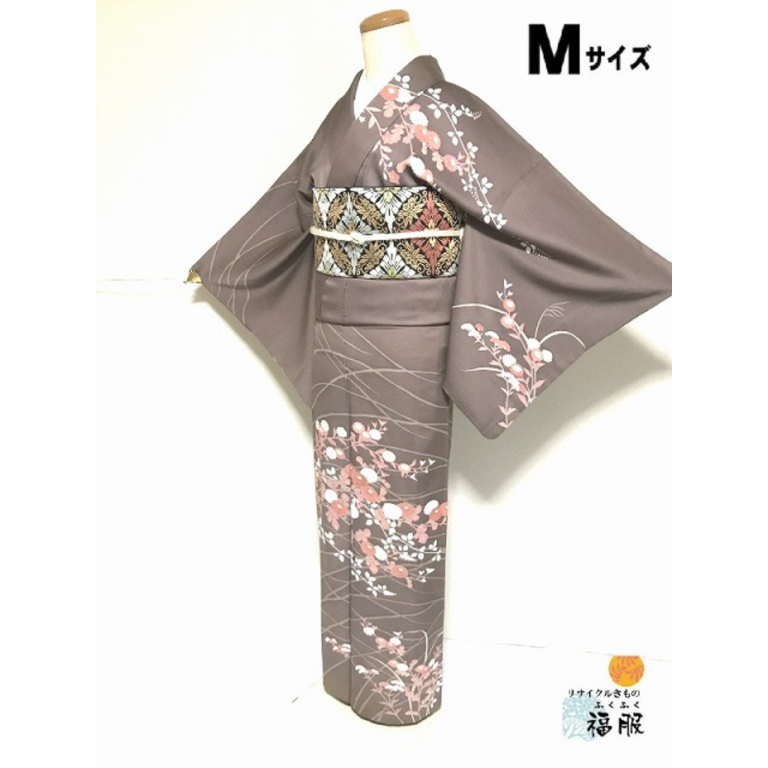 中古】 訪問着 正絹 柴染色地に草花模様 裄66cm Mサイズ 袷着物 中古】 訪問着 正絹 柴染色地に草花模様 裄66cm Mサイズ 袷着物