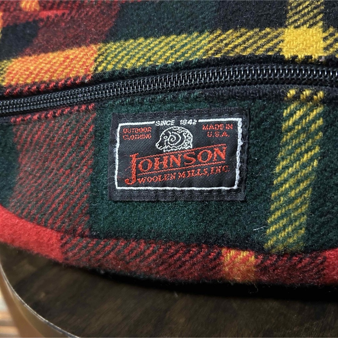 JOHNSON WOOLEN MILLS(ジョンソンウーレンミルズ)のUSA製 JOHNSON WOOLENMILLS  ジョンソンウーレンミルズ中古 メンズのバッグ(ボディーバッグ)の商品写真