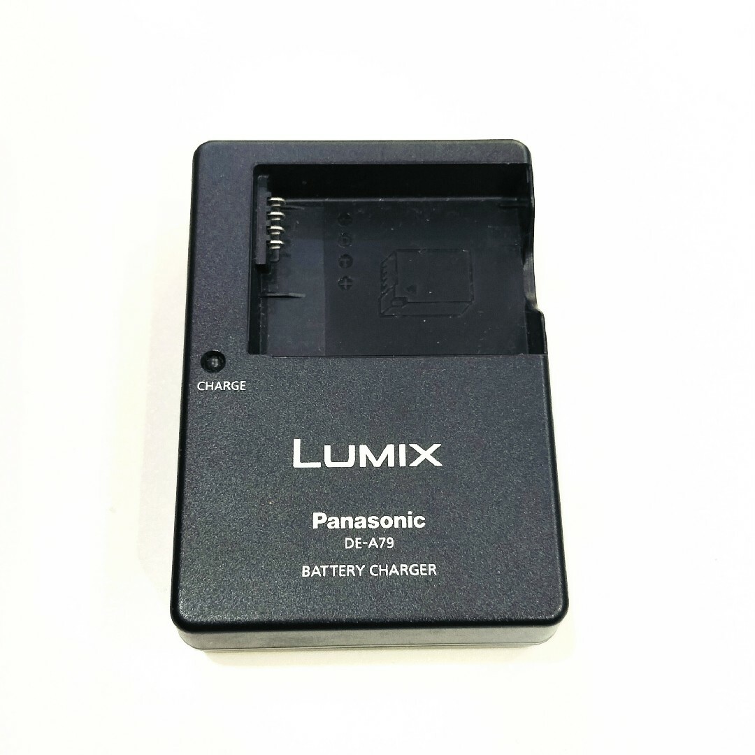 Panasonic(パナソニック)のPanasonic　パナソニック　LUMIX　レンズ　充電器　シャッターリモコン スマホ/家電/カメラのカメラ(レンズ(ズーム))の商品写真