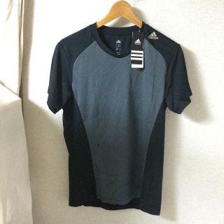 アディダス(adidas)の新品❗️adidasスポーツTEE アディダス(Tシャツ/カットソー(半袖/袖なし))