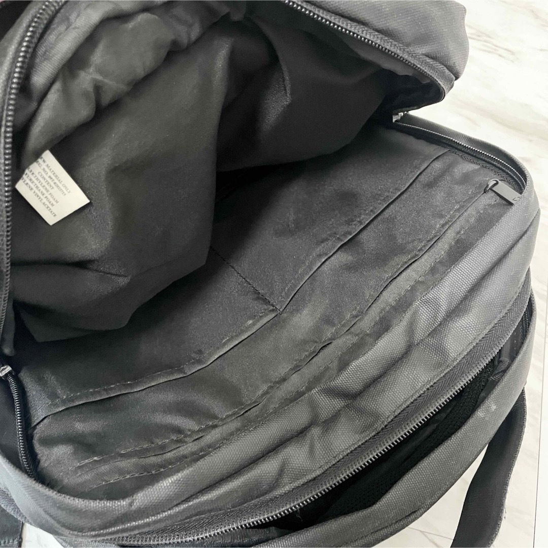 Incase(インケース)のINCASE City Compact Backpack インケース メンズのバッグ(バッグパック/リュック)の商品写真