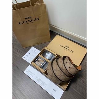 コーチ(COACH)の新品未使用　ショッパー付　コーチ　coach ベルト　リバーシブル　プレゼントに(ベルト)