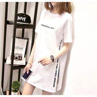 新品未使用☆ ワンポイントロゴ フェイクTシャツ ワンピース風 ホワイト(ミニワンピース)