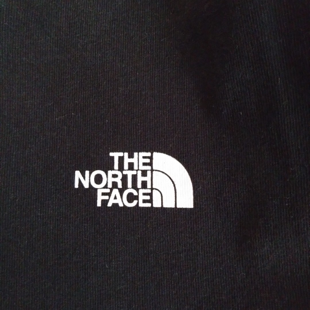 THE NORTH FACE(ザノースフェイス)のTHE NORTH FACE 　ロンT　黒　M メンズのトップス(Tシャツ/カットソー(七分/長袖))の商品写真