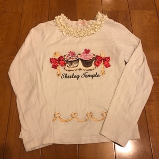 シャーリーテンプル(Shirley Temple)のシャーリーテンプル⭐︎カップケーキりぼんカットソー白130(Tシャツ/カットソー)