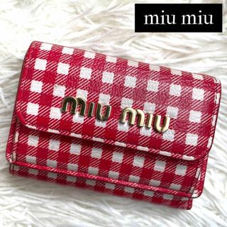 miumiu - 新品未使用 miumiu ミュウミュウ ポーチ 薄型ウォレットの ...