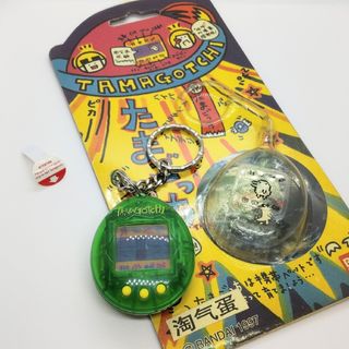 バンダイ(BANDAI)の海外版 / たまごっち / スケルトン / 韓国 /(携帯用ゲーム機本体)