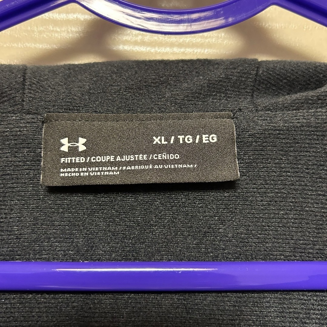 UNDER ARMOUR(アンダーアーマー)の【値下げしました】アンダーアーマー UAトリコット  ジャケット メンズのトップス(ジャージ)の商品写真