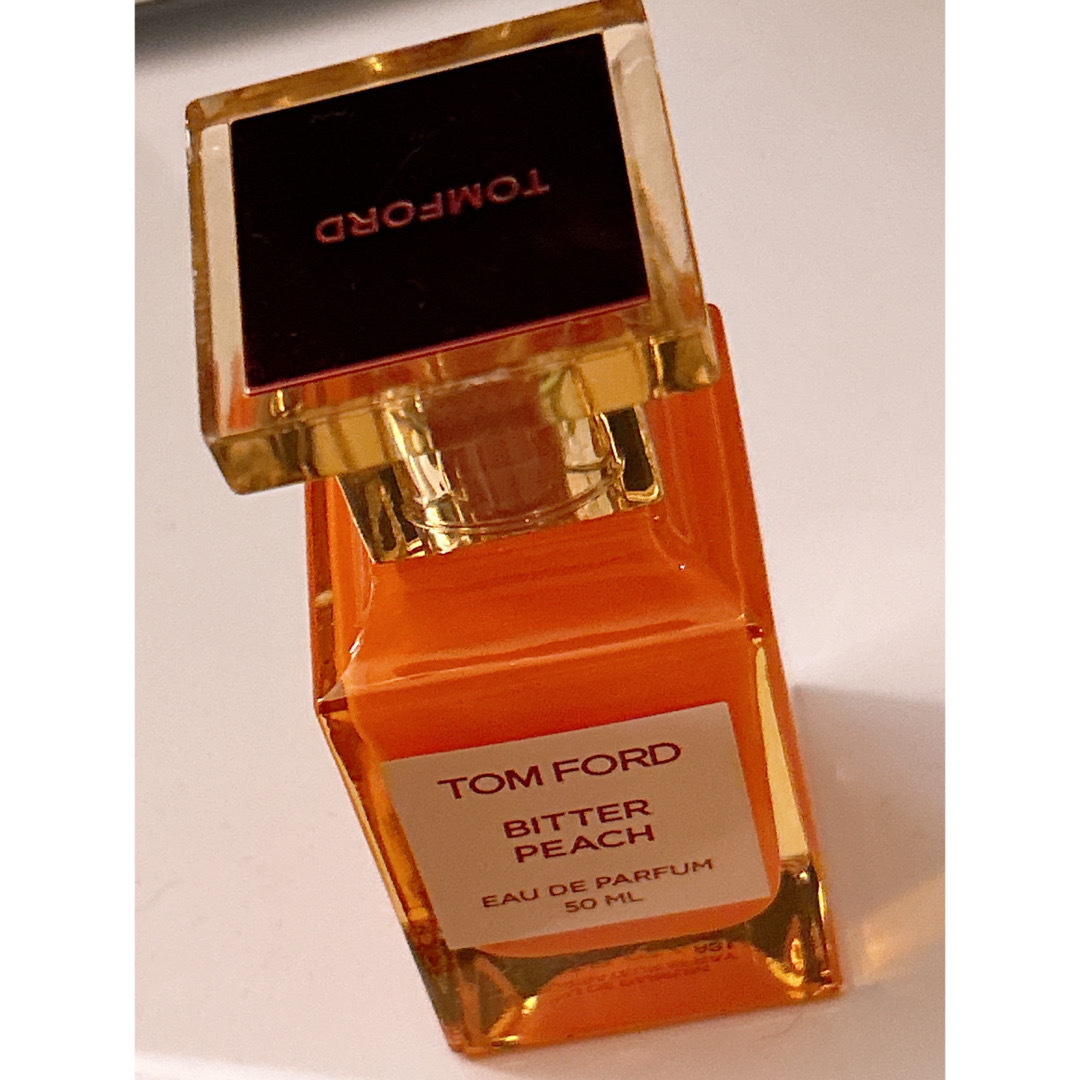 TOM FORD(トムフォード)のトムフォード⭐︎ビターピーチ50ml⭐︎箱あり コスメ/美容の香水(ユニセックス)の商品写真