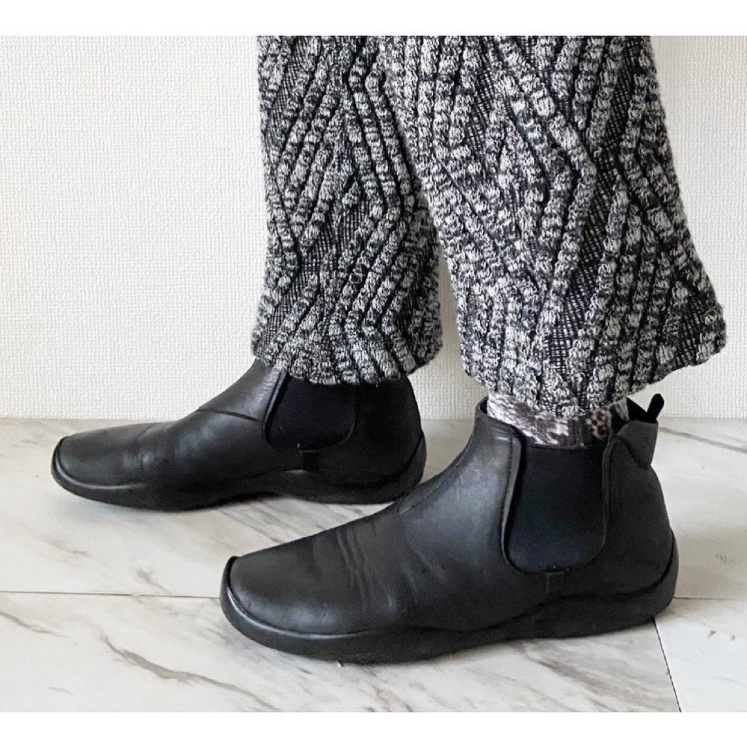 PRADA(プラダ)の希少モデル vintage 90s 00s prada ブラックサイドゴアブーツ メンズの靴/シューズ(ブーツ)の商品写真