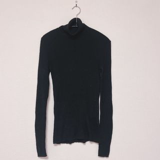 ユニクロ(UNIQLO)のユニクロ　UNIQLO　ウール100%タートルネックニットトップス　ニット(ニット/セーター)