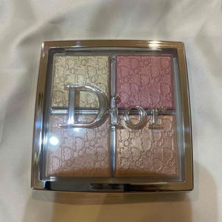 ディオール(Dior)のDior バックステージ　フェイス グロー パレット 004(フェイスカラー)