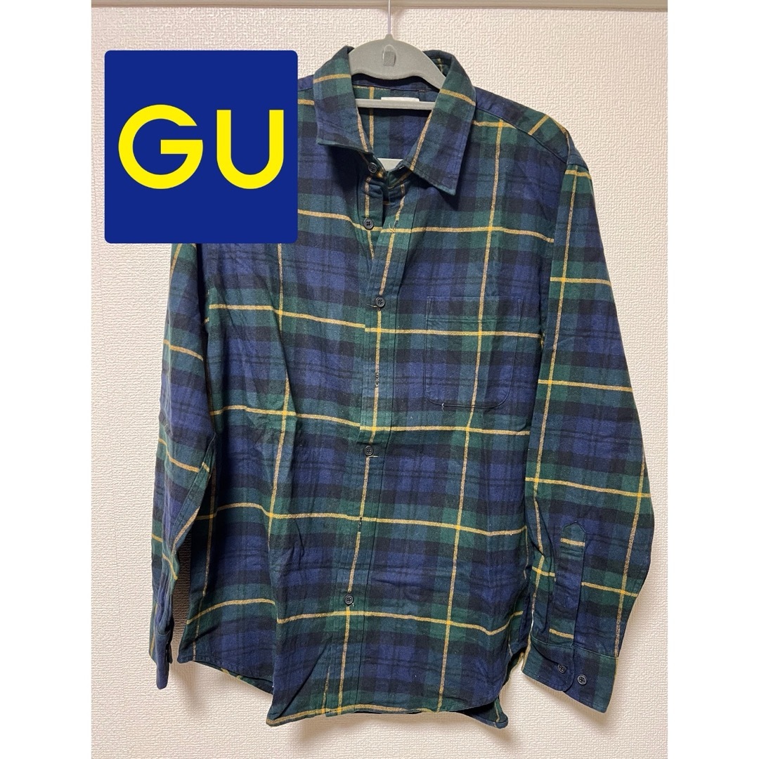 GU メンズシャツ　長袖シャツ　チェック柄シャツ メンズのトップス(シャツ)の商品写真