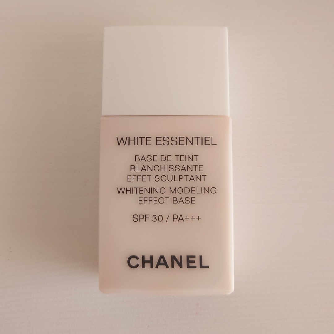 CHANEL(シャネル)のCHANEL　ホワイトエサンシエル　メイクアップベース コスメ/美容のベースメイク/化粧品(フェイスカラー)の商品写真