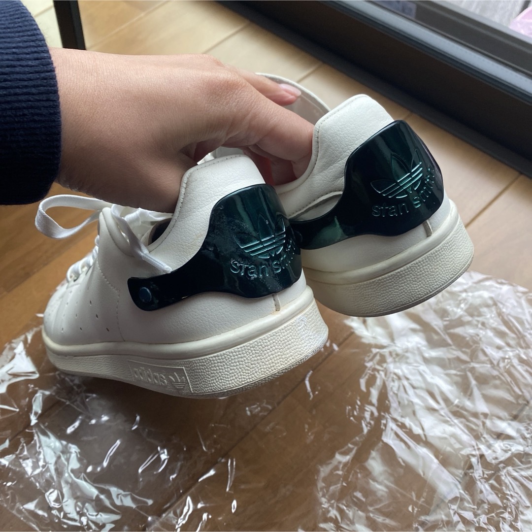 adidas(アディダス)のadidas STAN SMITH TPU ヒールタブ スタンスミス　23cm レディースの靴/シューズ(スニーカー)の商品写真