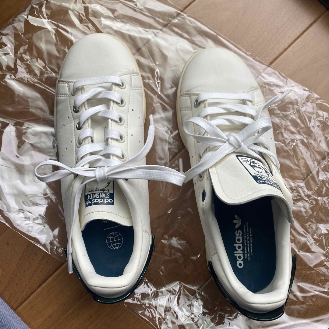 adidas(アディダス)のadidas STAN SMITH TPU ヒールタブ スタンスミス　23cm レディースの靴/シューズ(スニーカー)の商品写真