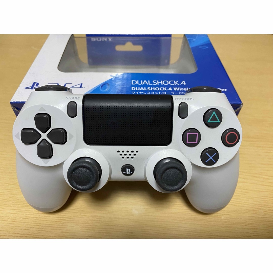 PlayStation4(プレイステーション4)の【純正】ワイヤレスコントローラーDUALSHOCK エンタメ/ホビーのエンタメ その他(その他)の商品写真