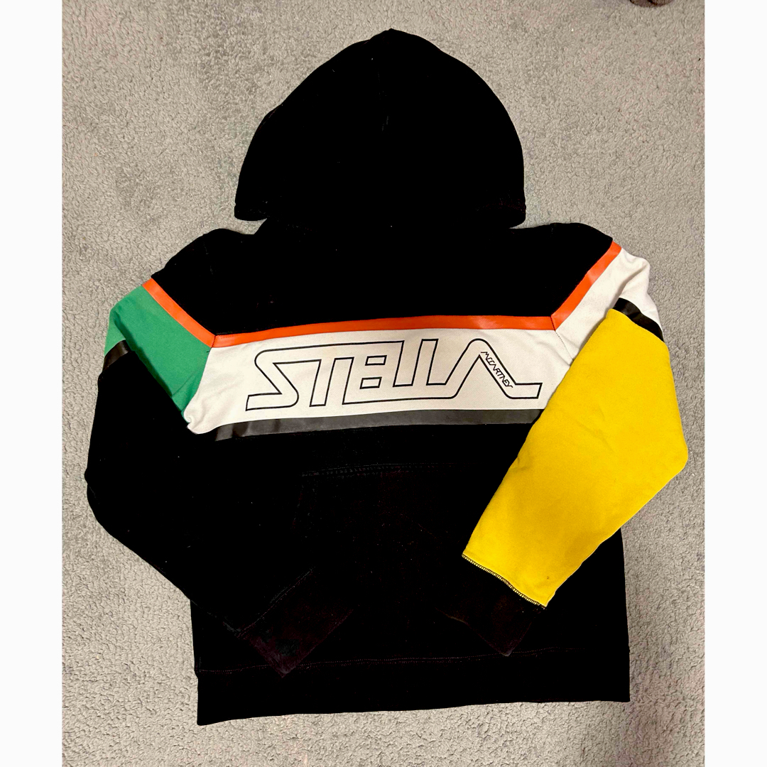 Stella McCartney(ステラマッカートニー)のステラマッカートニー⭐️パーカー キッズ/ベビー/マタニティのキッズ服男の子用(90cm~)(Tシャツ/カットソー)の商品写真