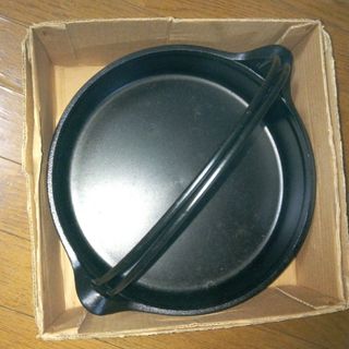 ナンブテッキ(南部鉄器)のすき焼き鍋  南部鉄器  未使用(鍋/フライパン)