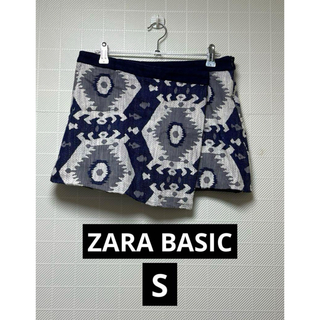 ザラ(ZARA)のZARA BASICジャガード ミニスカート　S(ミニスカート)
