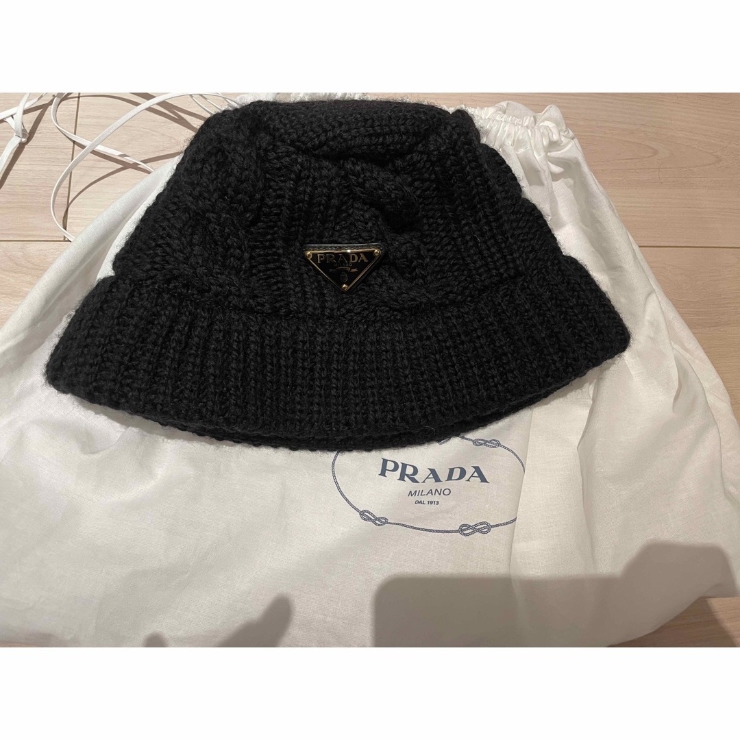 PRADA(プラダ)のPRADA   ロゴ ウール バケットハット ユニセックス レディースの帽子(その他)の商品写真